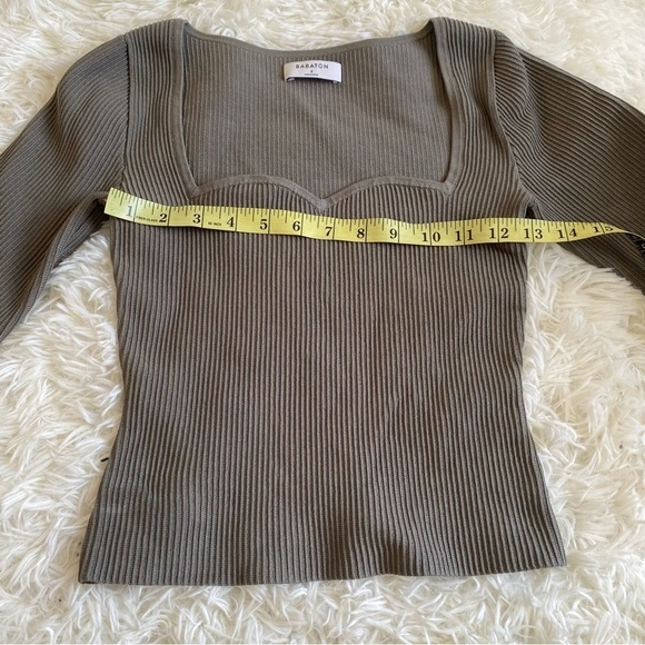 Aritzia Babaton Sculpt Knit Sweetheart Longsleeve - Picture 3 of 8